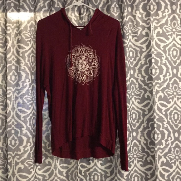 La Hearts Tops - Hooded long sleeve. La Hearts Tops - Hooded long sleeve.